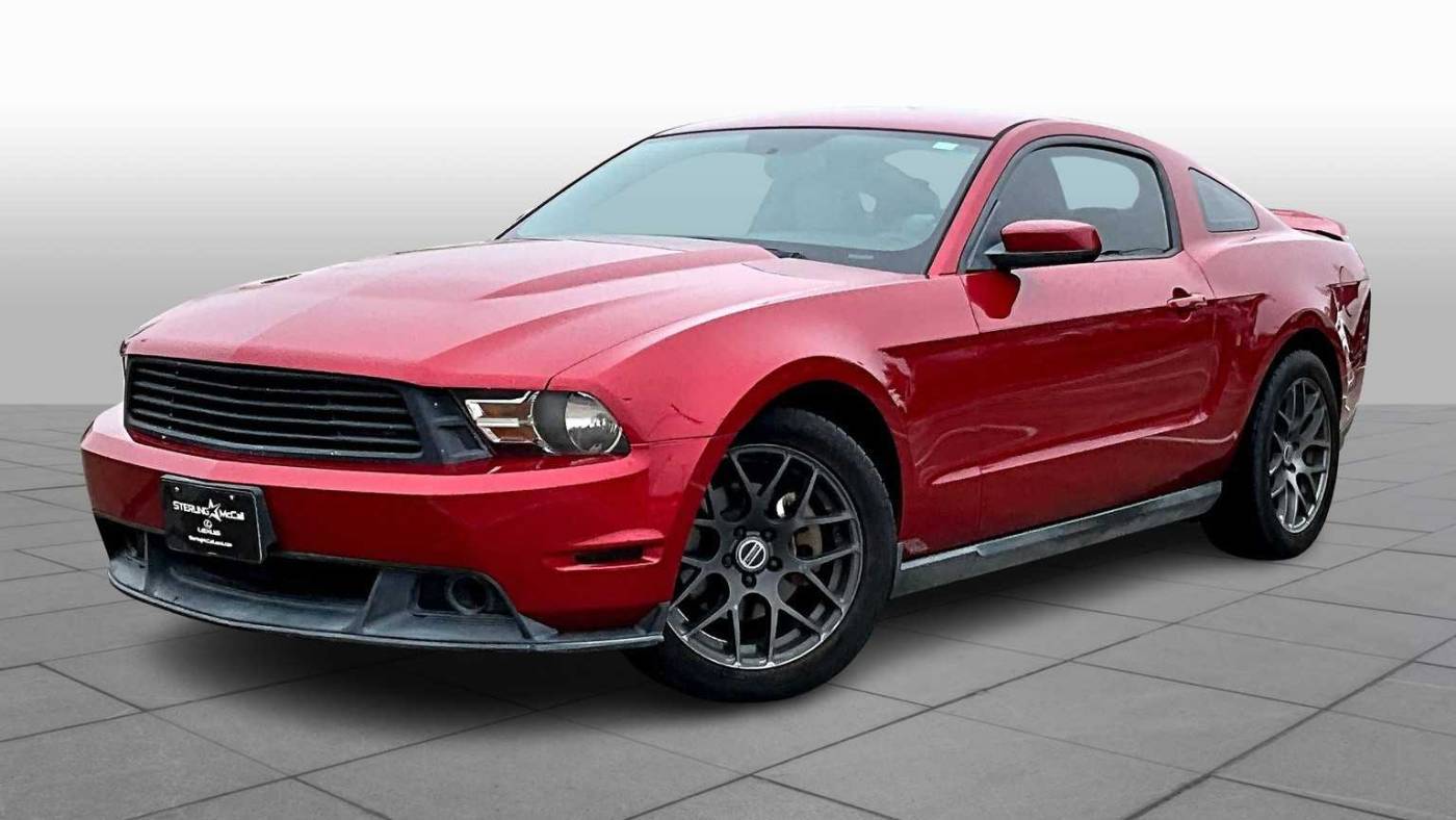 2012 Ford Mustang V6 Premium — Coupe — 99,437 mi — Houston, TX
