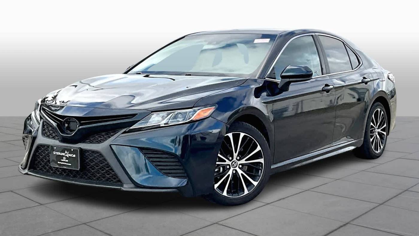 2018 Toyota Camry SE — Sedan — 80,674 mi — Houston, TX
