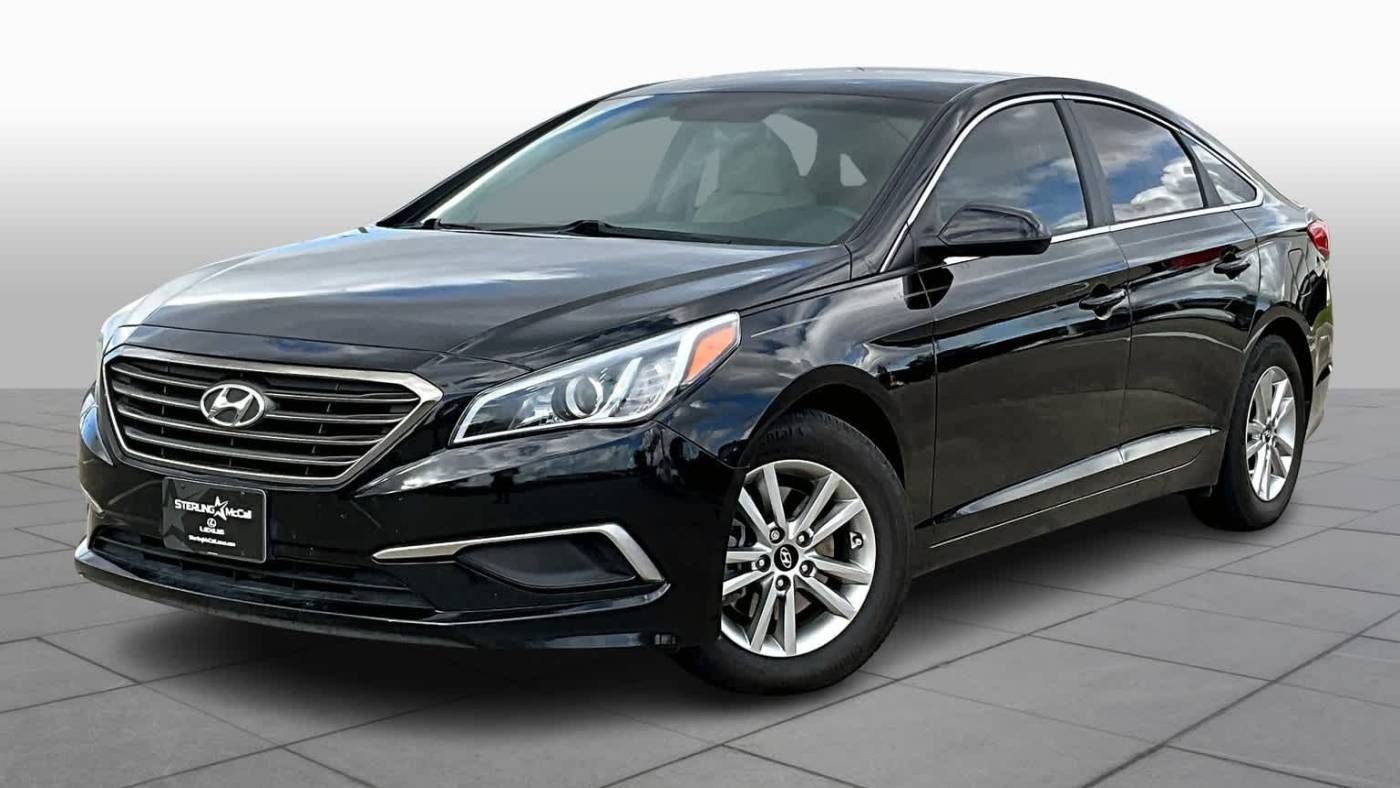 2016 Hyundai Sonata SE — Sedan — 94,555 mi — Houston, TX