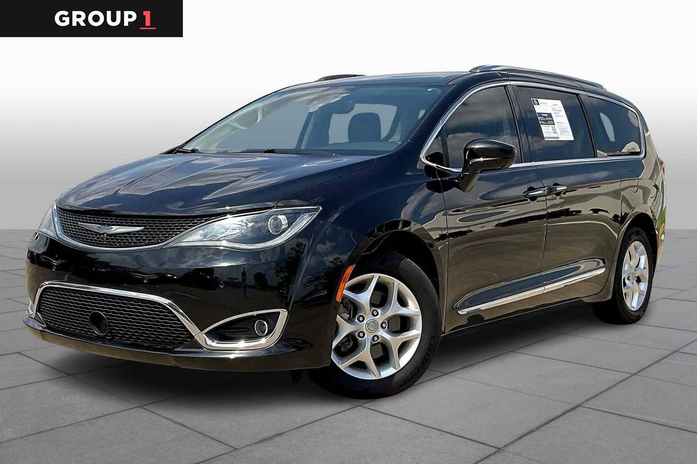 2020 Chrysler Pacifica Touring L Plus — Minivan — 77,742 mi — Houston, TX