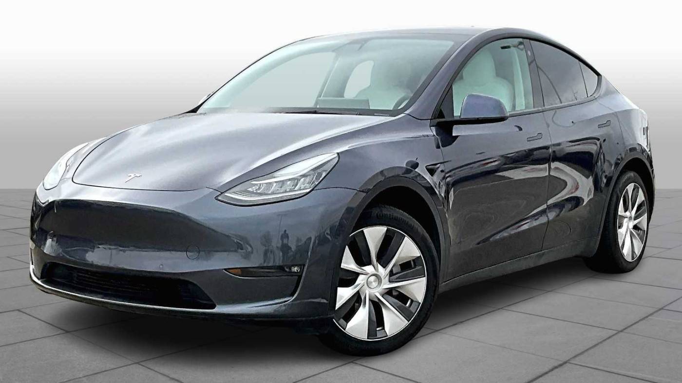 2022 Tesla Model Y Long Range — SUV — 32,173 mi — Houston, TX