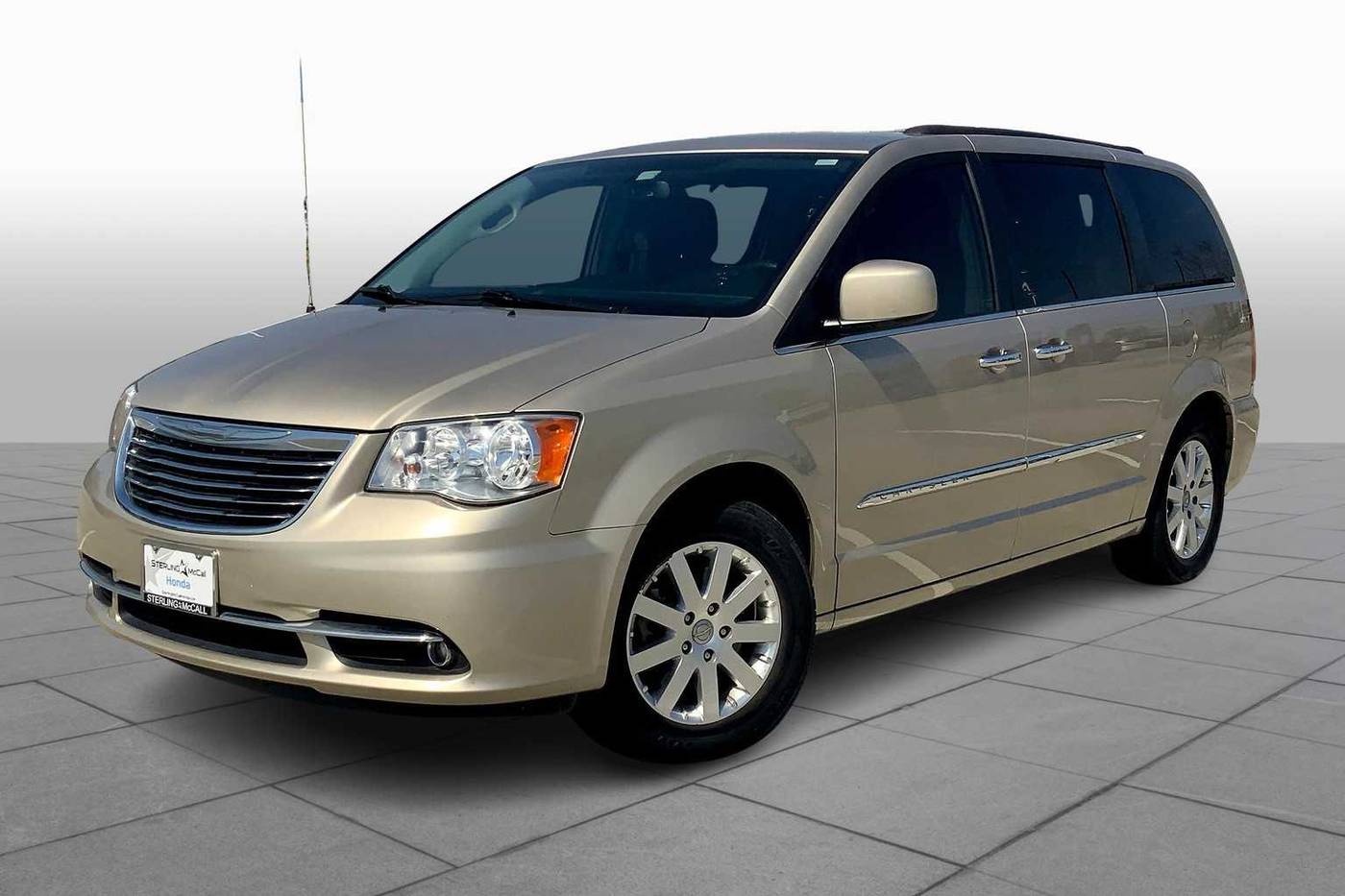 2015 Chrysler Town & Country Touring — Minivan — 105,704 mi — Kingwood, TX