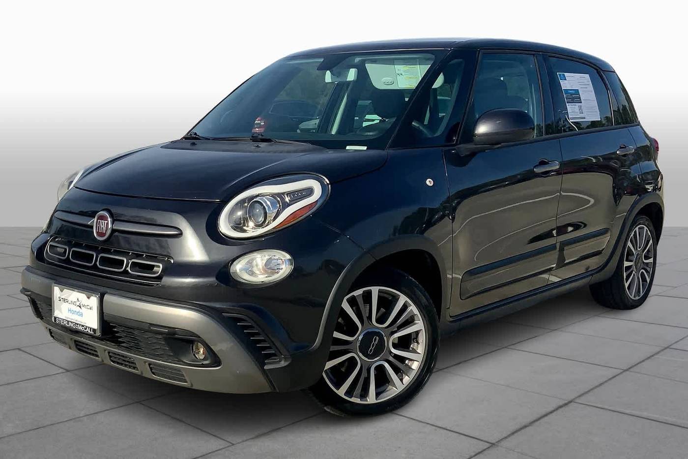 2019 FIAT 500L Trekking — Hatchback — 93,318 mi — Kingwood, TX