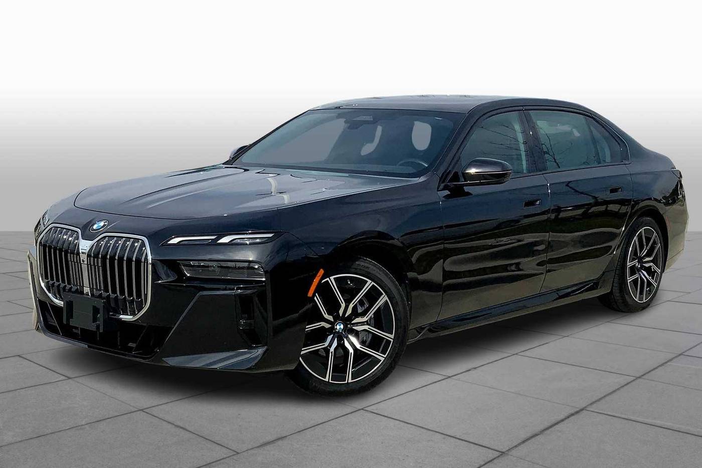 2024 BMW 7 Series 740i — Sedan — 18,703 mi — Webster, TX