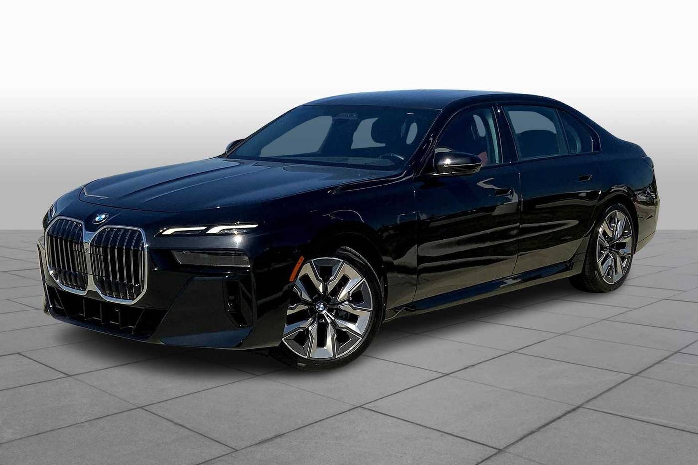 2024 BMW 7 Series 740i — Sedan — 24,819 mi — Webster, TX