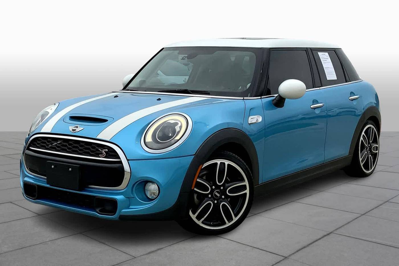 2015 MINI Hardtop Cooper S — Hatchback — 105,394 mi — Webster, TX