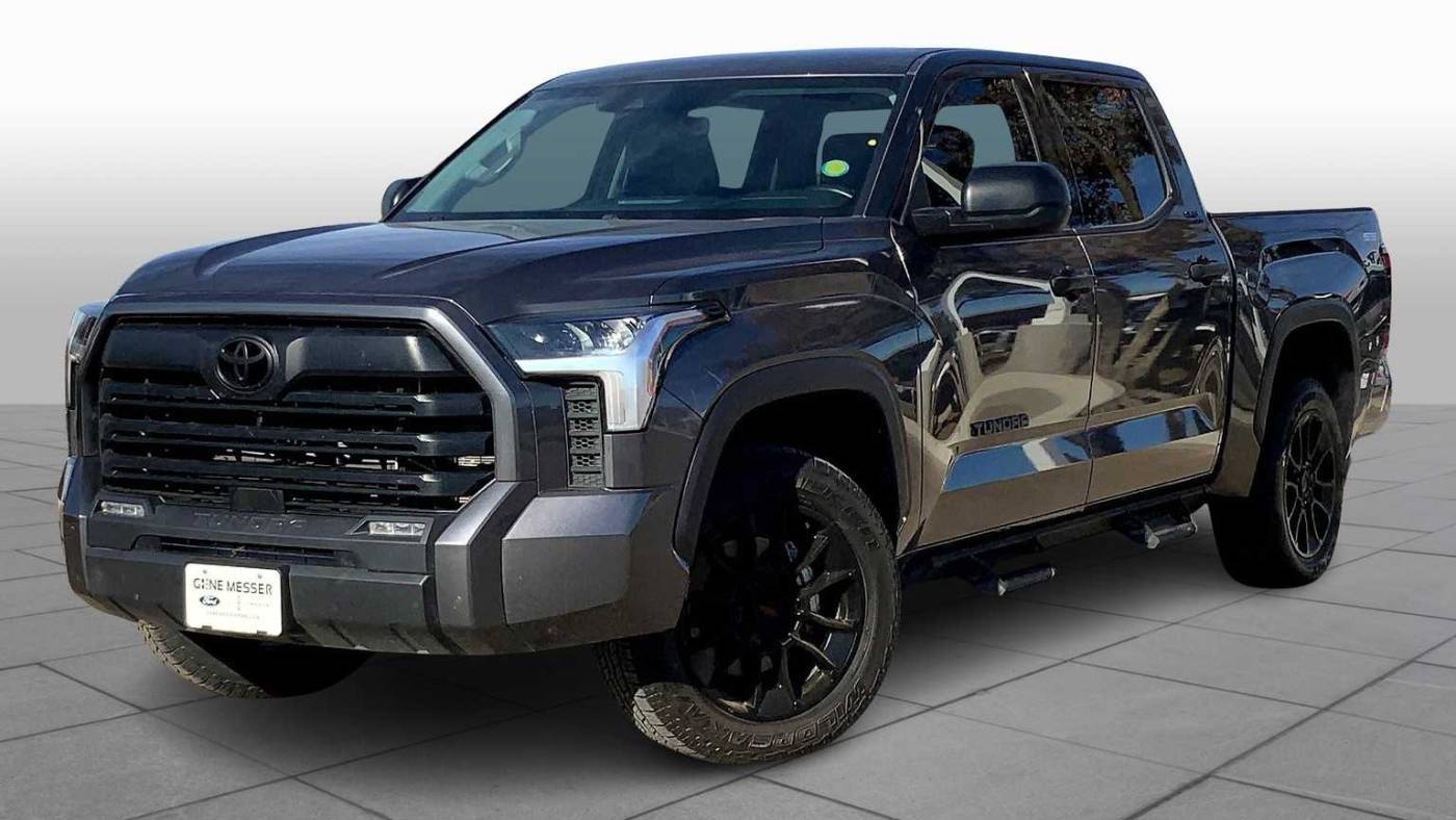 2023 Toyota Tundra SR5 — Pickup Truck — 15,510 mi — Lubbock, TX