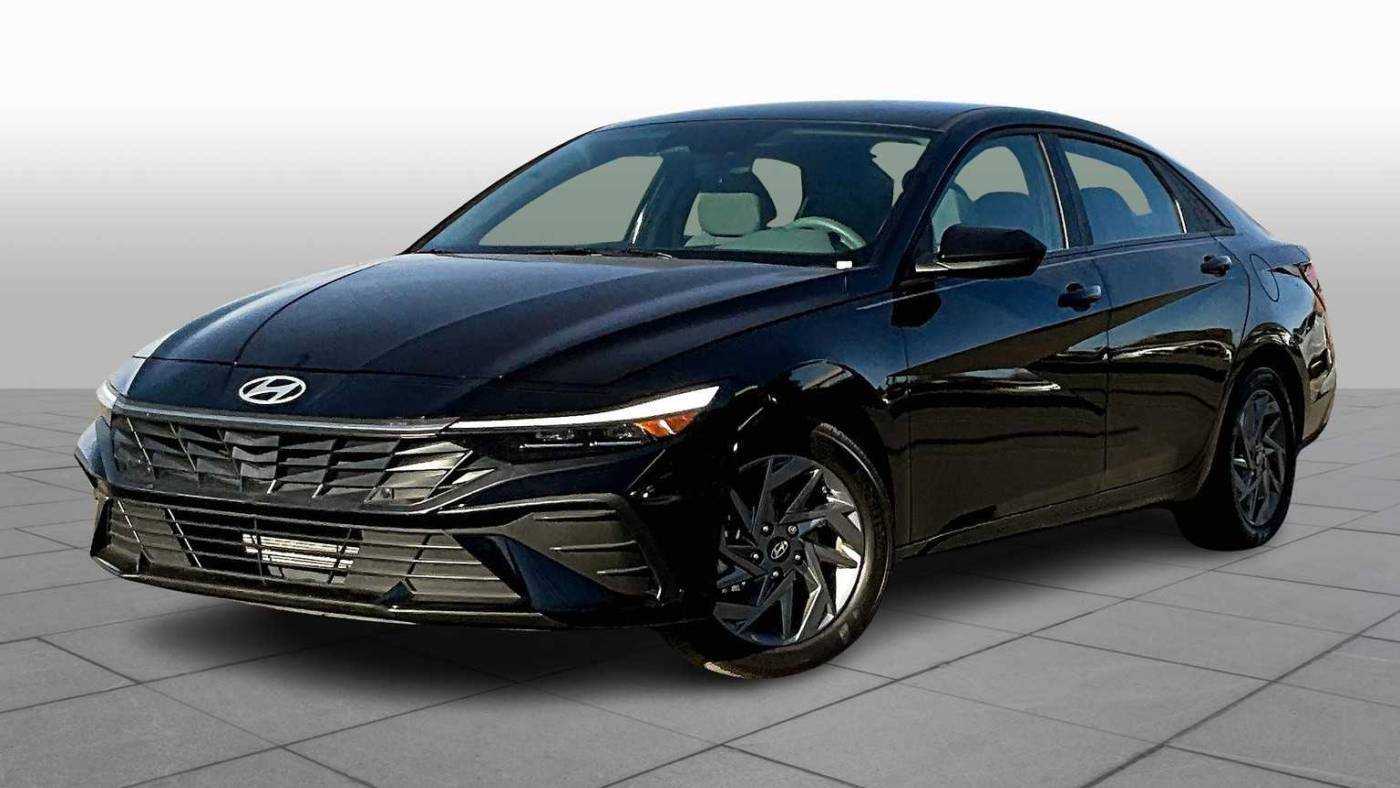 2024 Hyundai Elantra SEL — Sedan — 14,371 mi — Lubbock, TX