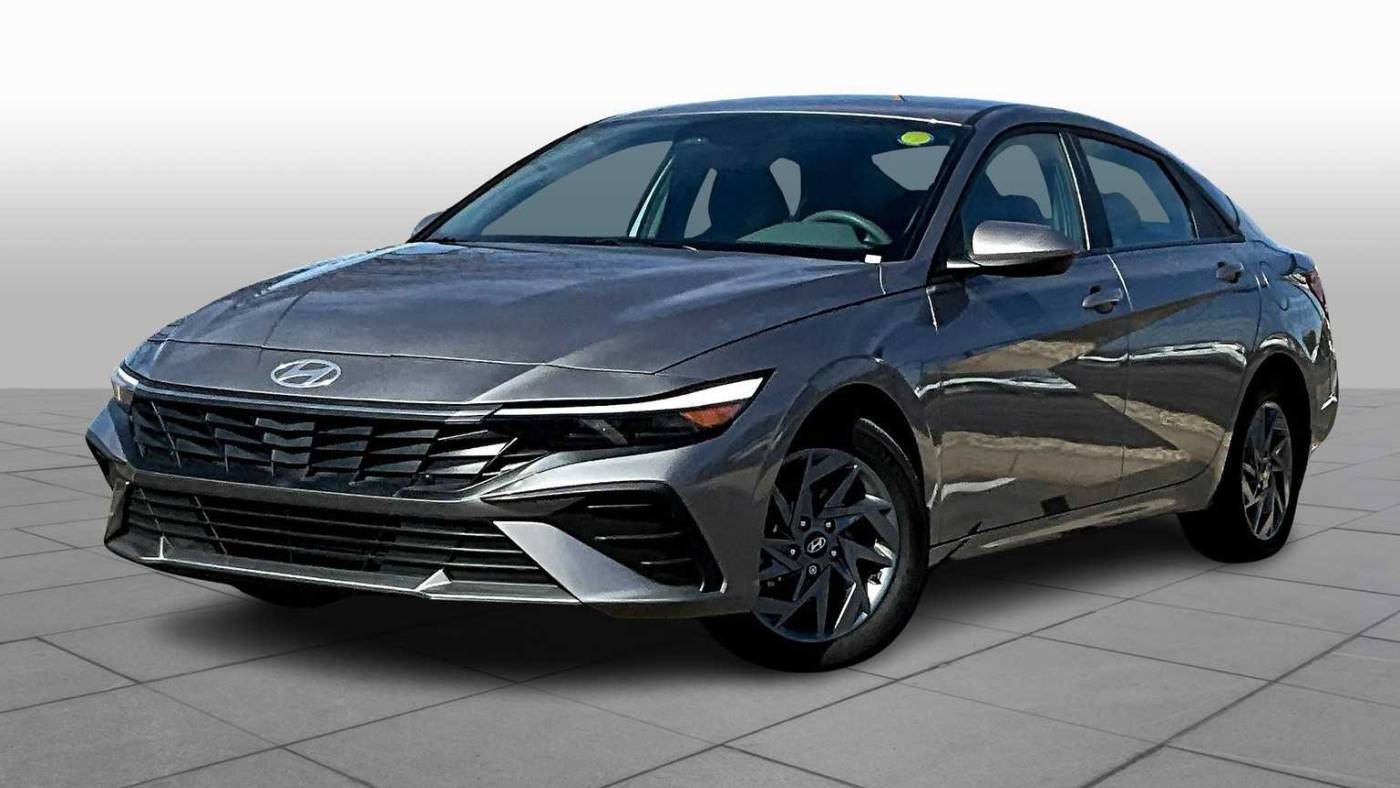 2024 Hyundai Elantra SEL — Sedan — 15,174 mi — Lubbock, TX