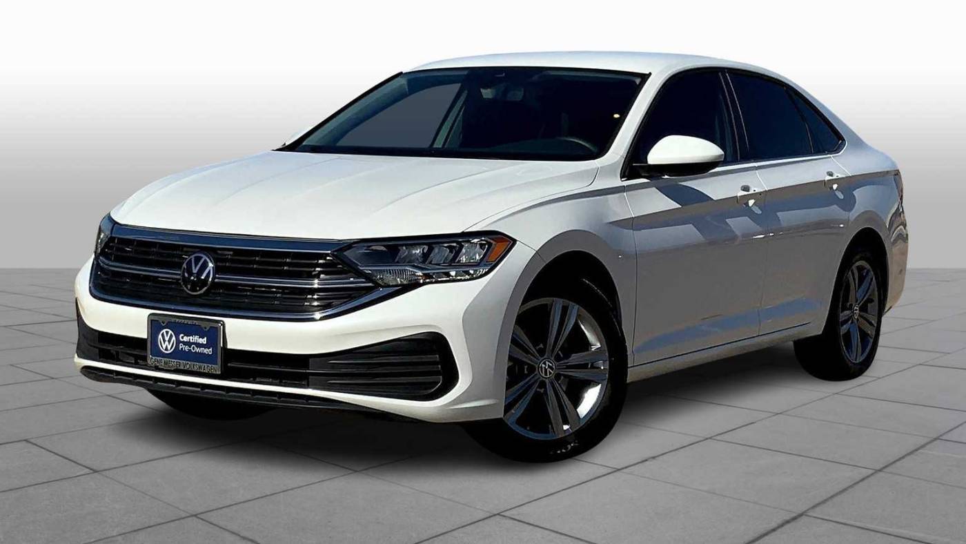 2024 Volkswagen Jetta SE — Sedan — 6,872 mi — Lubbock, TX