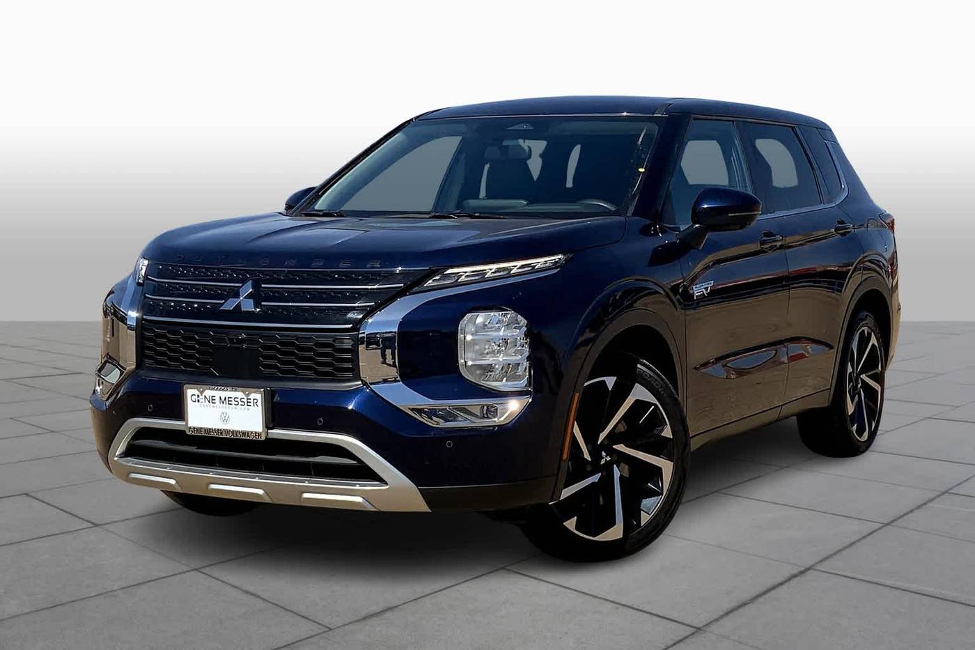 2023 Mitsubishi Outlander Plug-In Hybrid SE — SUV — 24,902 mi — Lubbock, TX