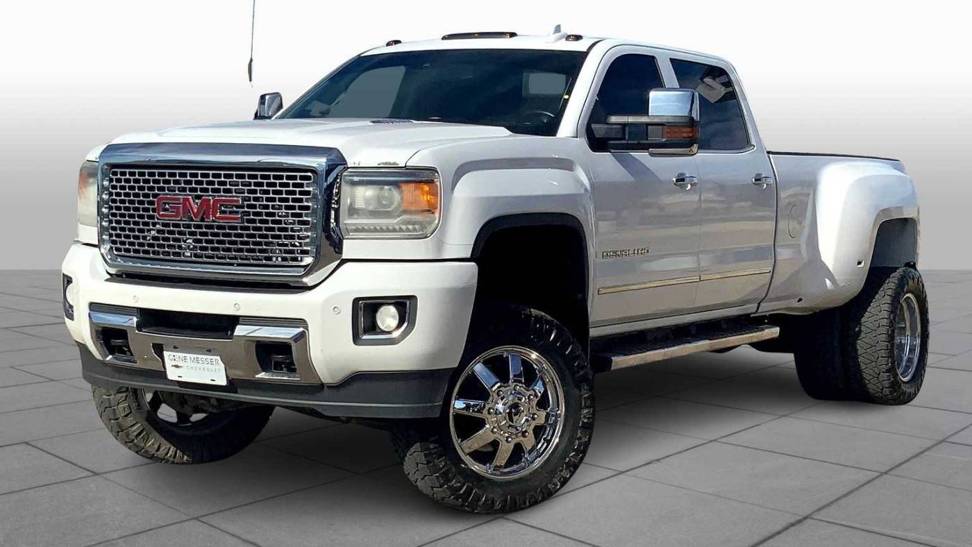 2016 GMC Sierra 3500HD Denali — Pickup Truck — 180,543 mi — Lubbock, TX