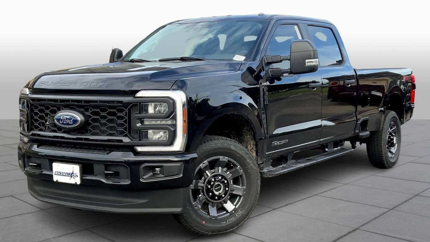 2024 Ford Super Duty F-350 XL — Pickup Truck — 3,674 mi — Rockwall, TX