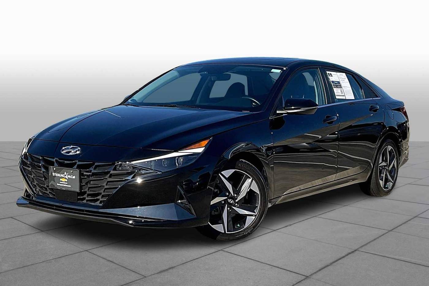 2023 Hyundai Elantra Limited — Sedan — 6,877 mi — Houston, TX