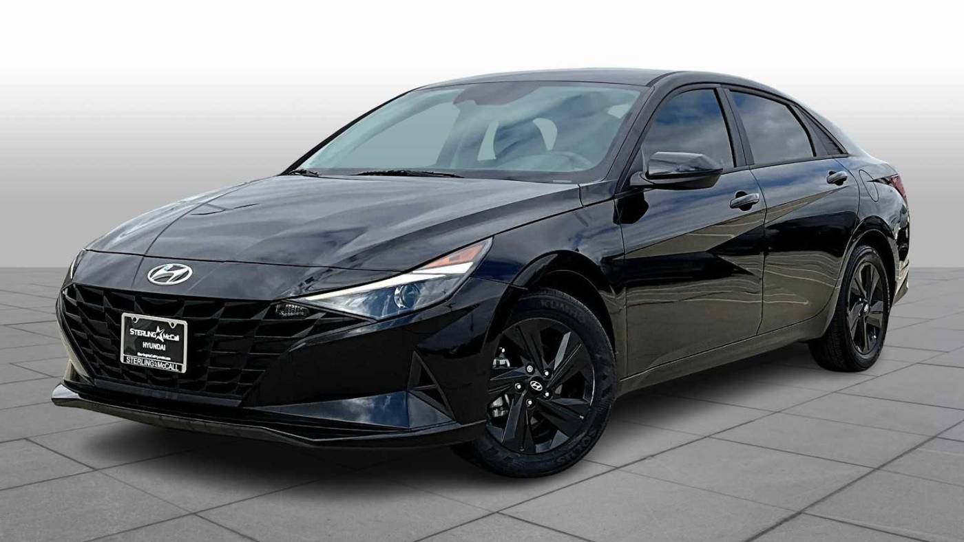 2022 Hyundai Elantra SEL — Sedan — 28,716 mi — Houston, TX
