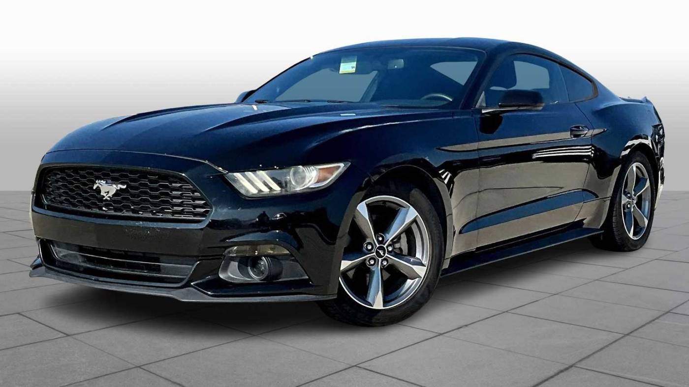 2016 Ford Mustang V6 — Coupe — 47,891 mi — Houston, TX