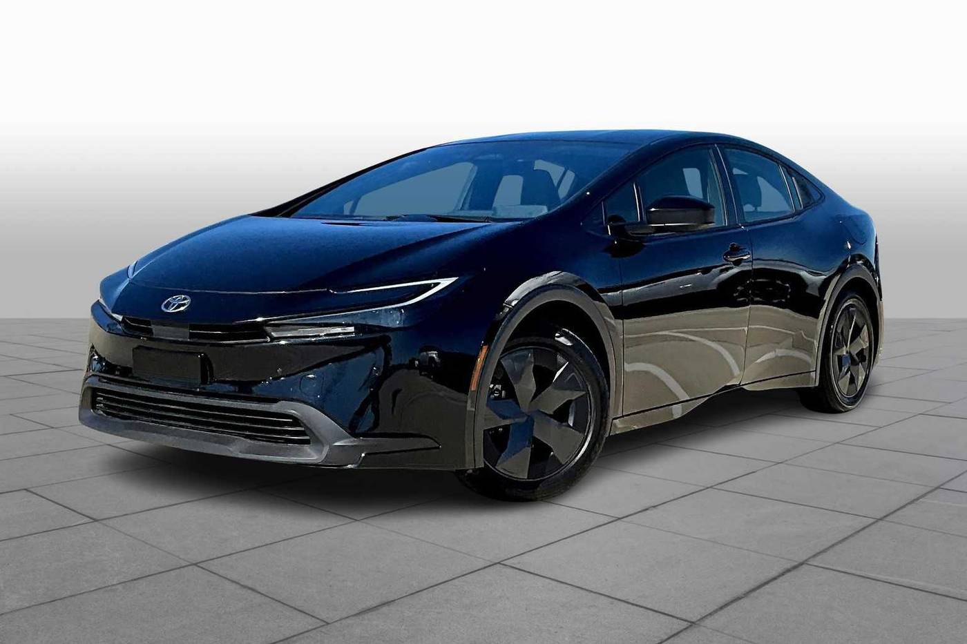 2024 Toyota Prius LE — Hatchback — 16,420 mi — Houston, TX