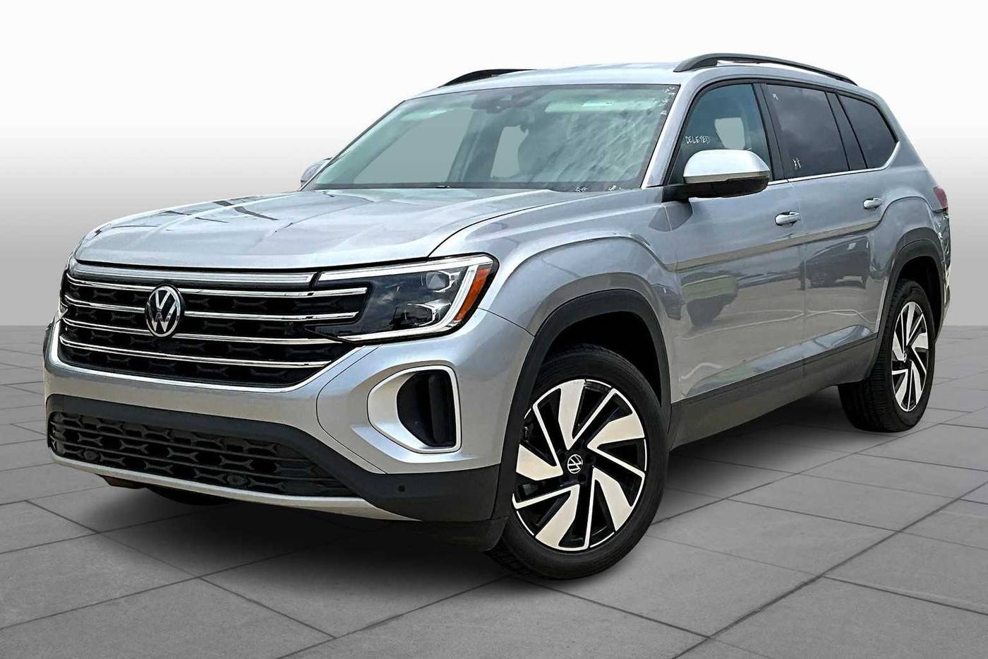 2024 Volkswagen Atlas SE with Technology — SUV — 41,838 mi — Houston, TX