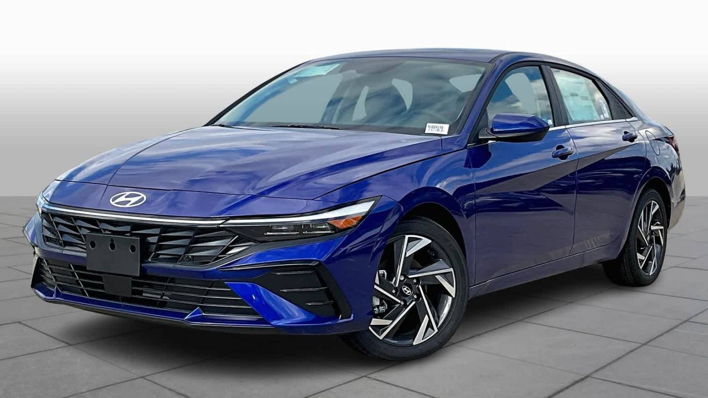2024 Hyundai Elantra SEL — Sedan — 3,001 mi — Houston, TX