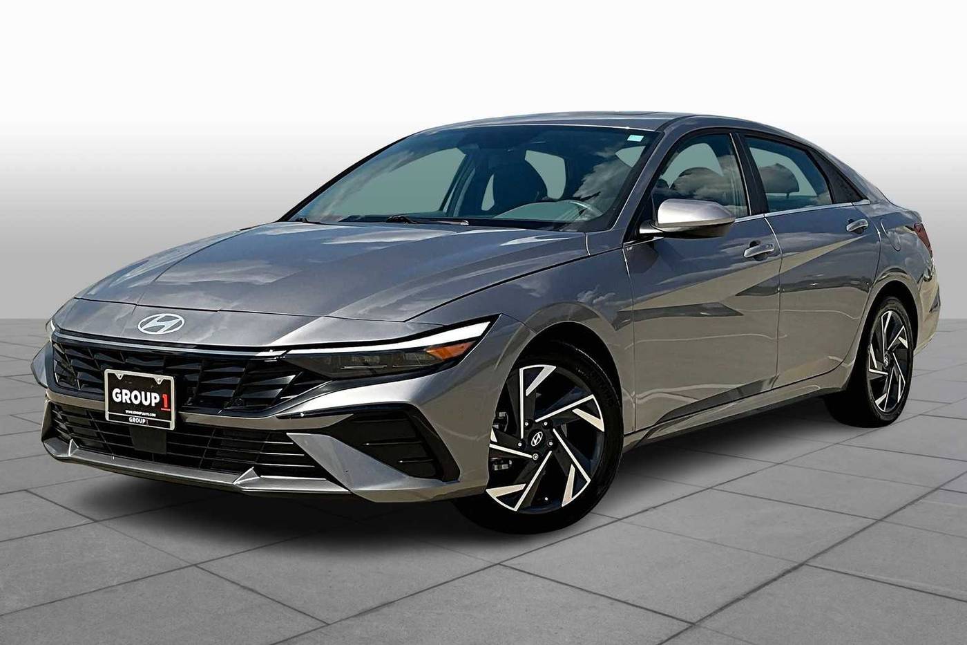 2024 Hyundai Elantra SEL — Sedan — 16,467 mi — Houston, TX