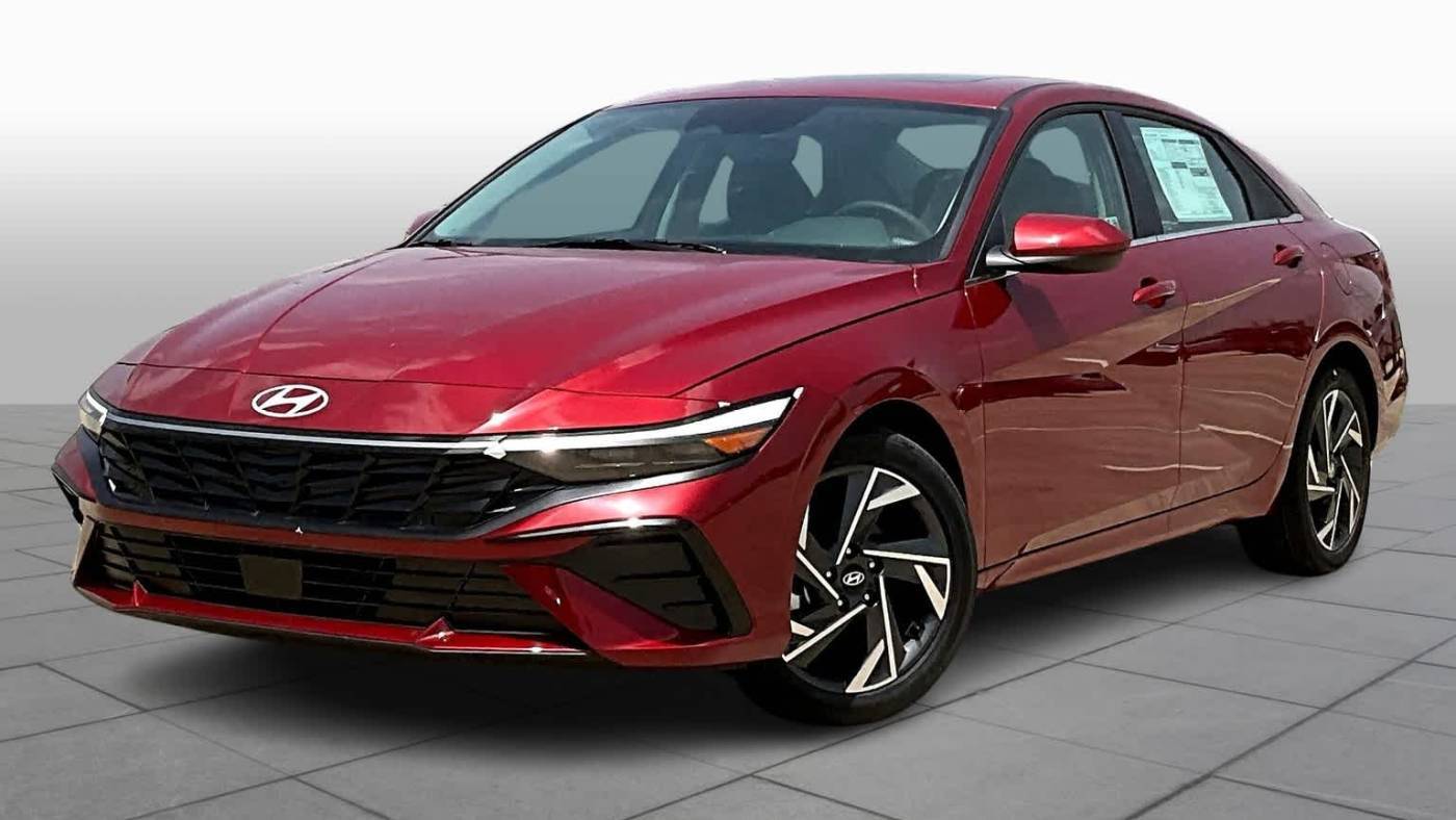 2024 Hyundai Elantra SEL — Sedan — 3,001 mi — Houston, TX
