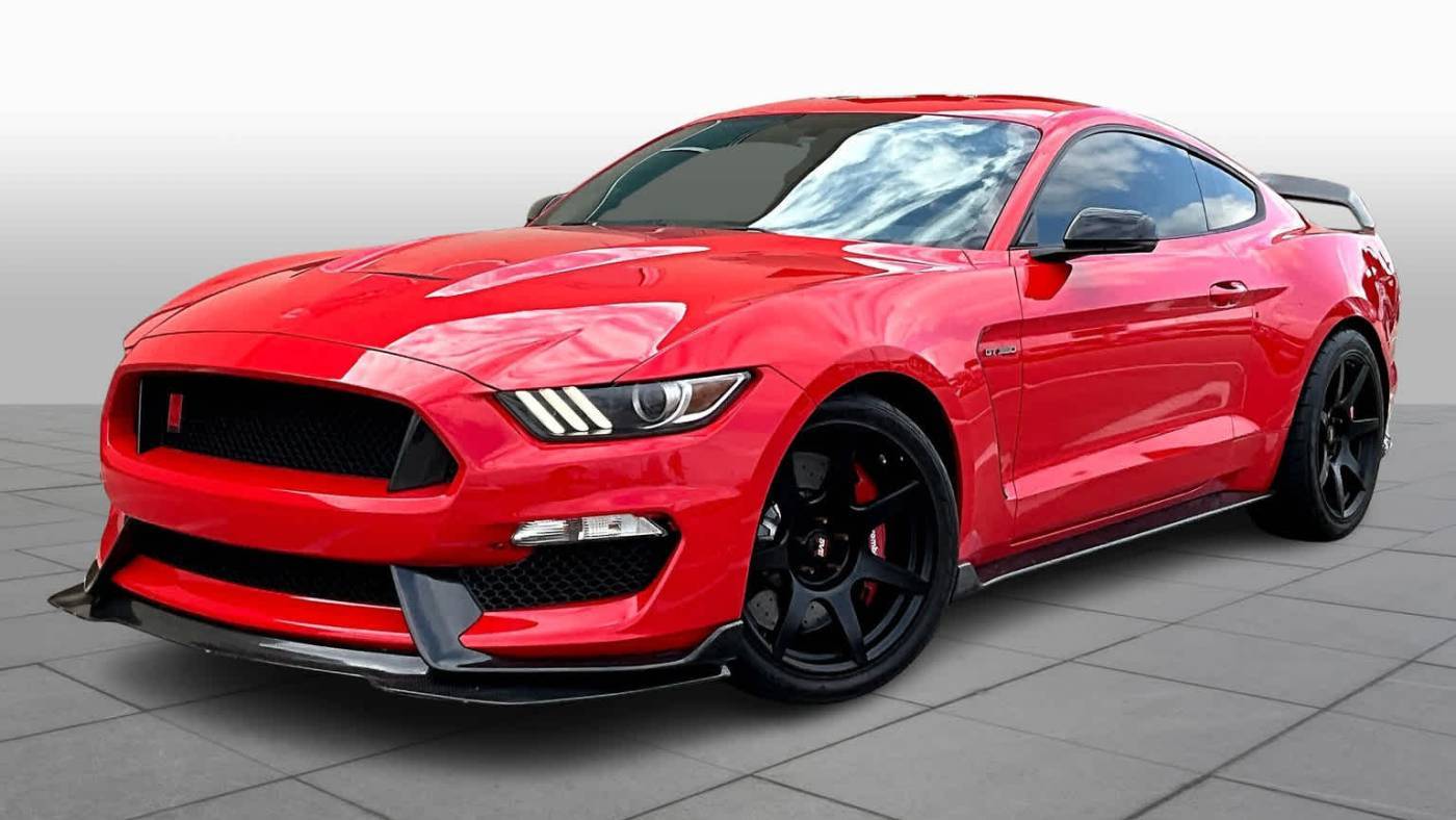 2017 Ford Mustang Shelby GT350R — Coupe — 13,470 mi — Houston, TX
