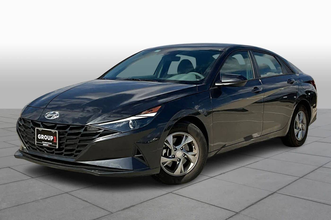 2023 Hyundai Elantra SE — Sedan — 19,498 mi — Houston, TX