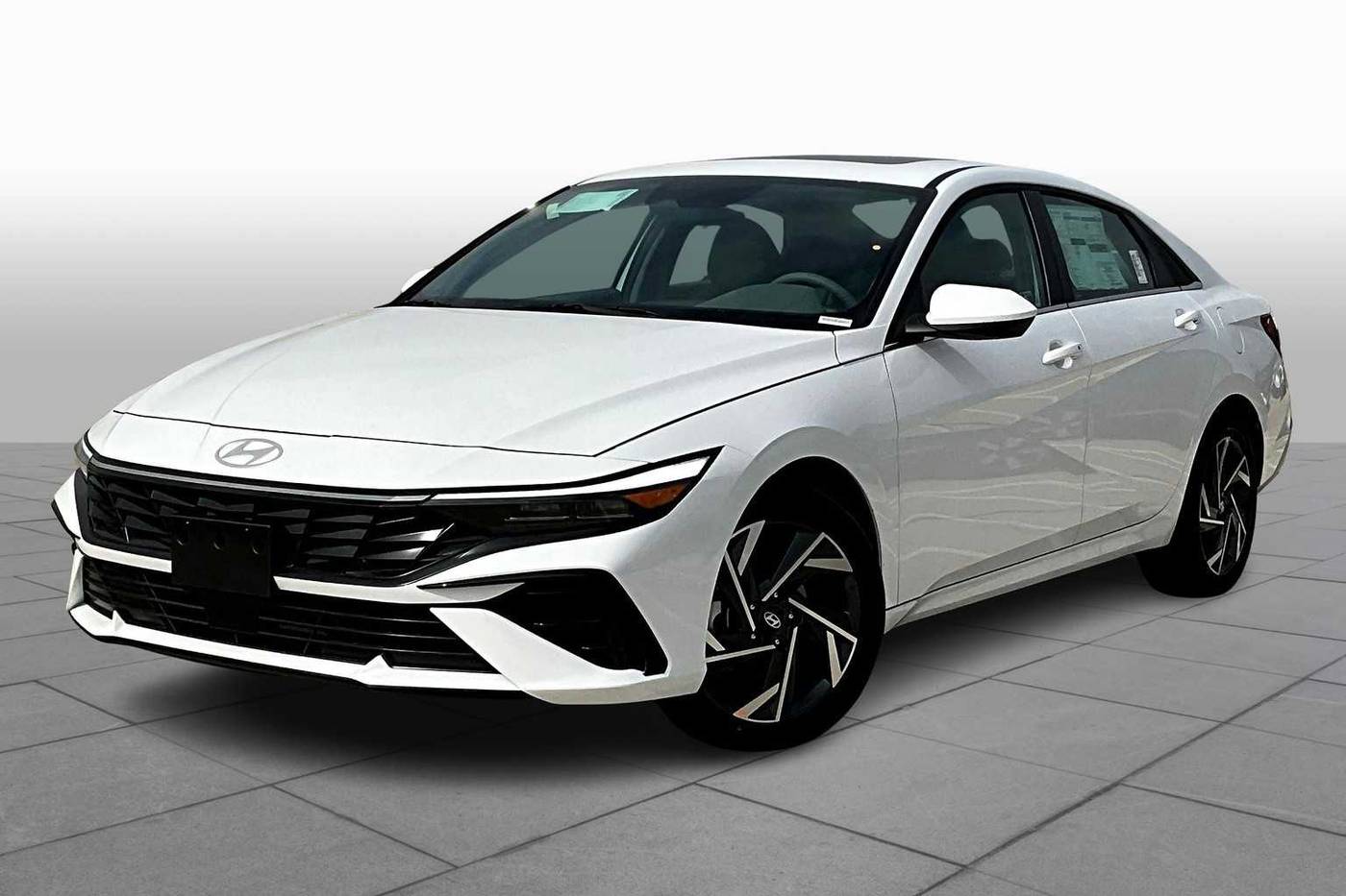 2025 Hyundai Elantra SEL Convenience — Sedan — 3,578 mi — Houston, TX