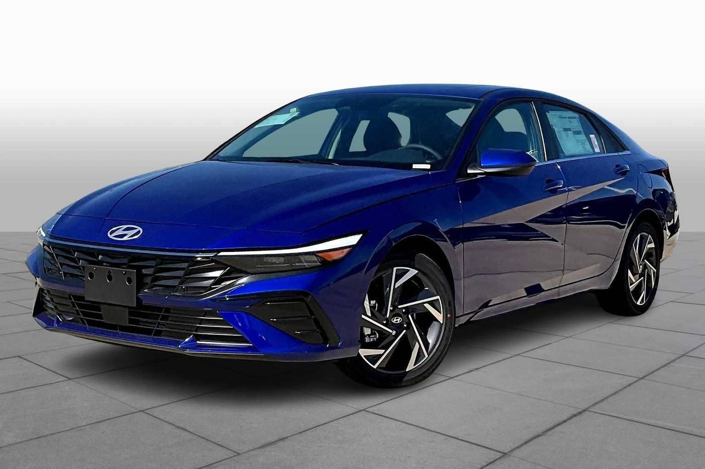2025 Hyundai Elantra SEL Convenience — Sedan — 5,312 mi — Houston, TX