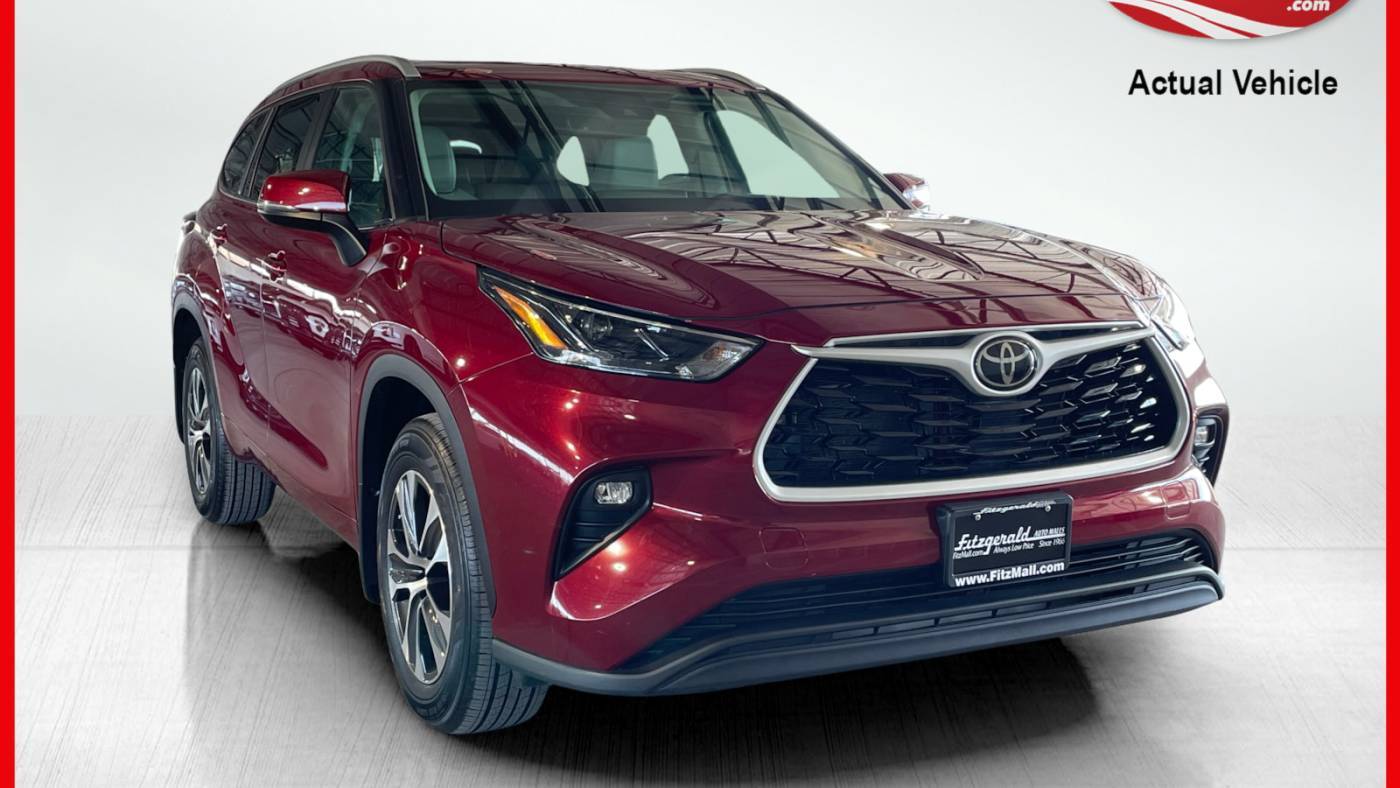 2023 Toyota Highlander XLE — SUV — 33,495 mi — Gaithersburg, MD
