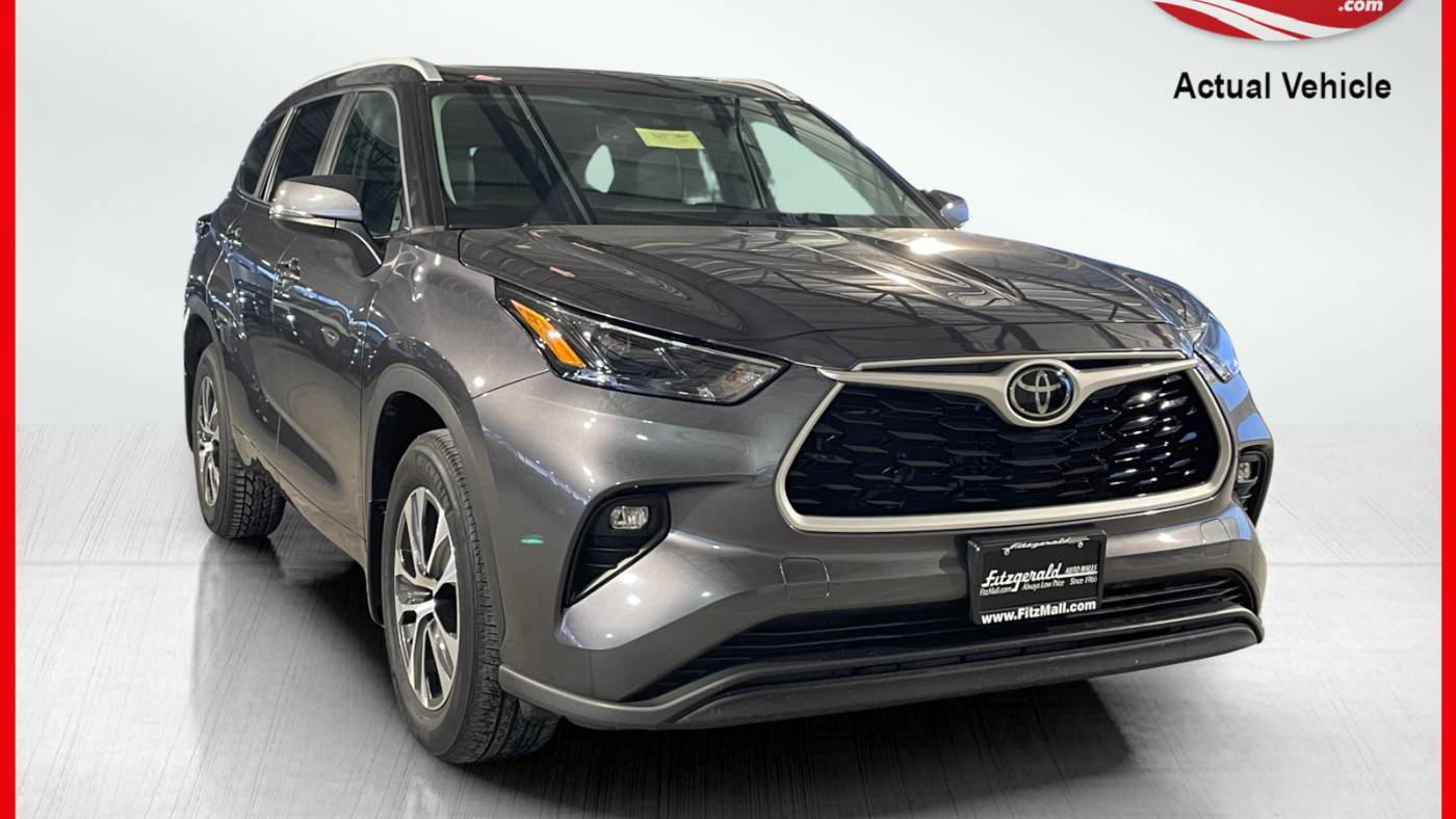 2023 Toyota Highlander XLE — SUV — 31,802 mi — Gaithersburg, MD