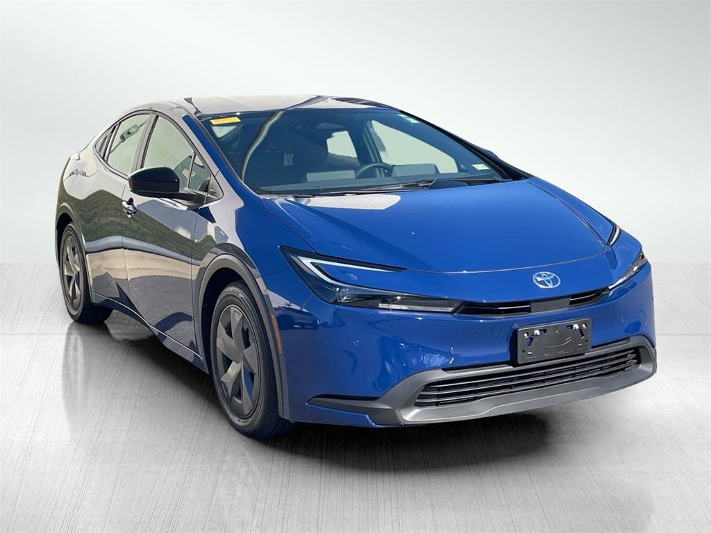 2024 Toyota Prius LE — Hatchback — 2,418 mi — Gaithersburg, MD