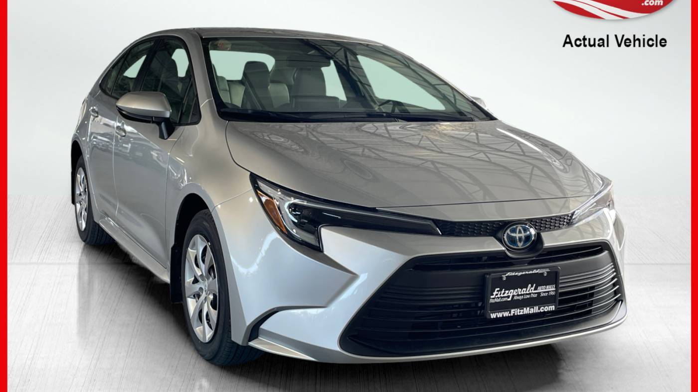 2025 Toyota Corolla Hybrid LE — Sedan — 5 mi — Gaithersburg, MD