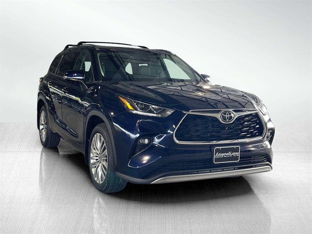 2023 Toyota Highlander Platinum — SUV — 5,770 mi — Gaithersburg, MD