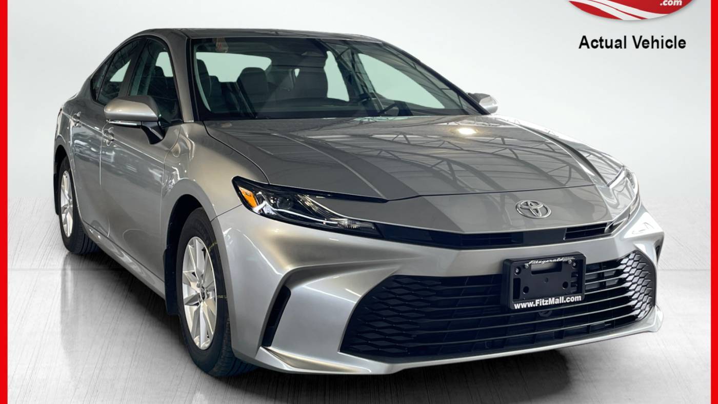 2025 Toyota Camry LE — Sedan — 4,103 mi — Gaithersburg, MD