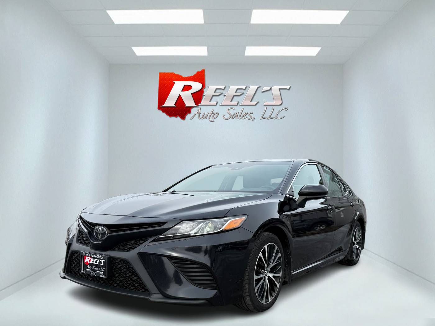 2018 Toyota Camry LE — Sedan — 90,489 mi — Orwell, OH