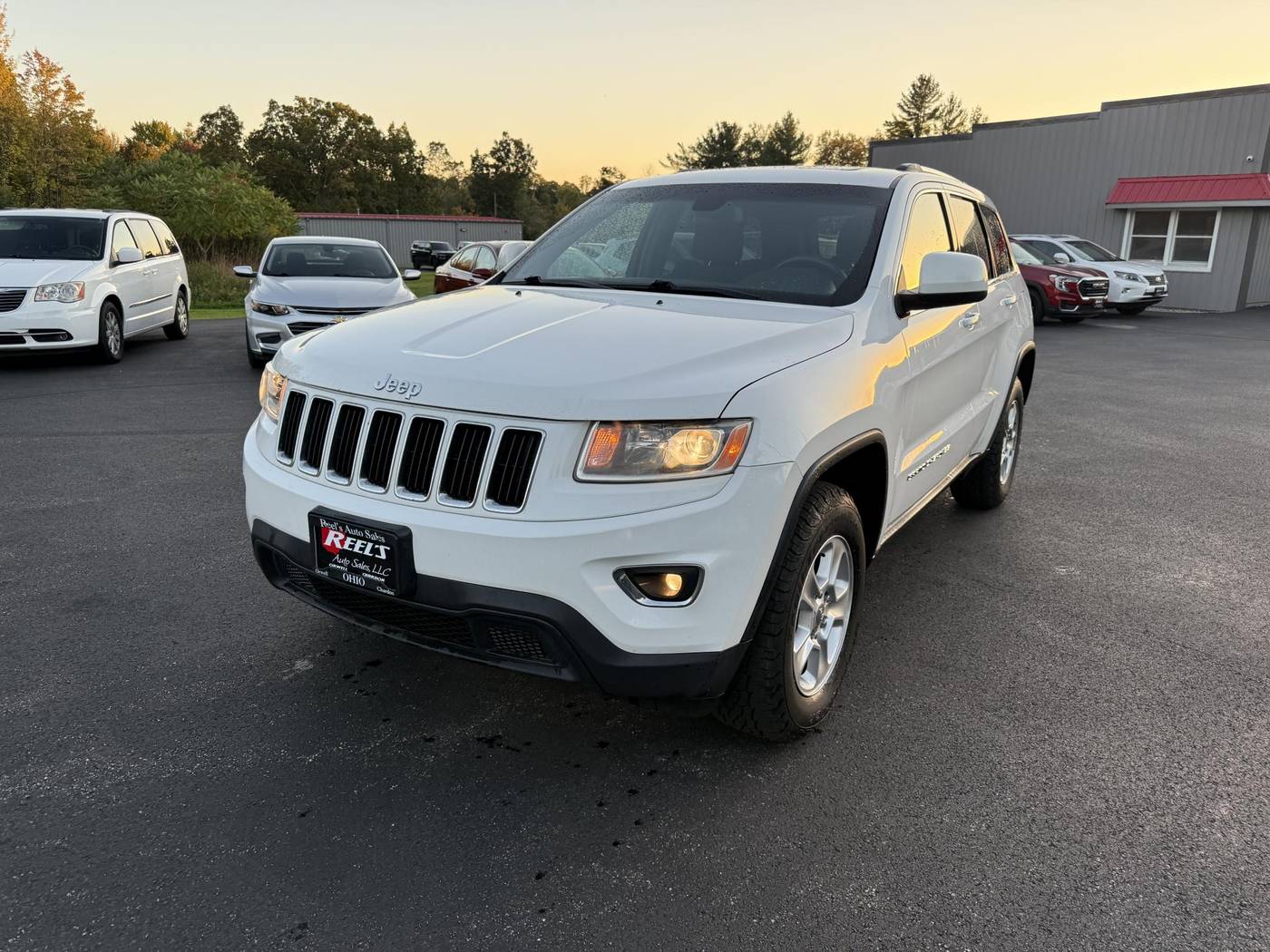 2014 Jeep Grand Cherokee Laredo — SUV — 122,584 mi — Orwell, OH