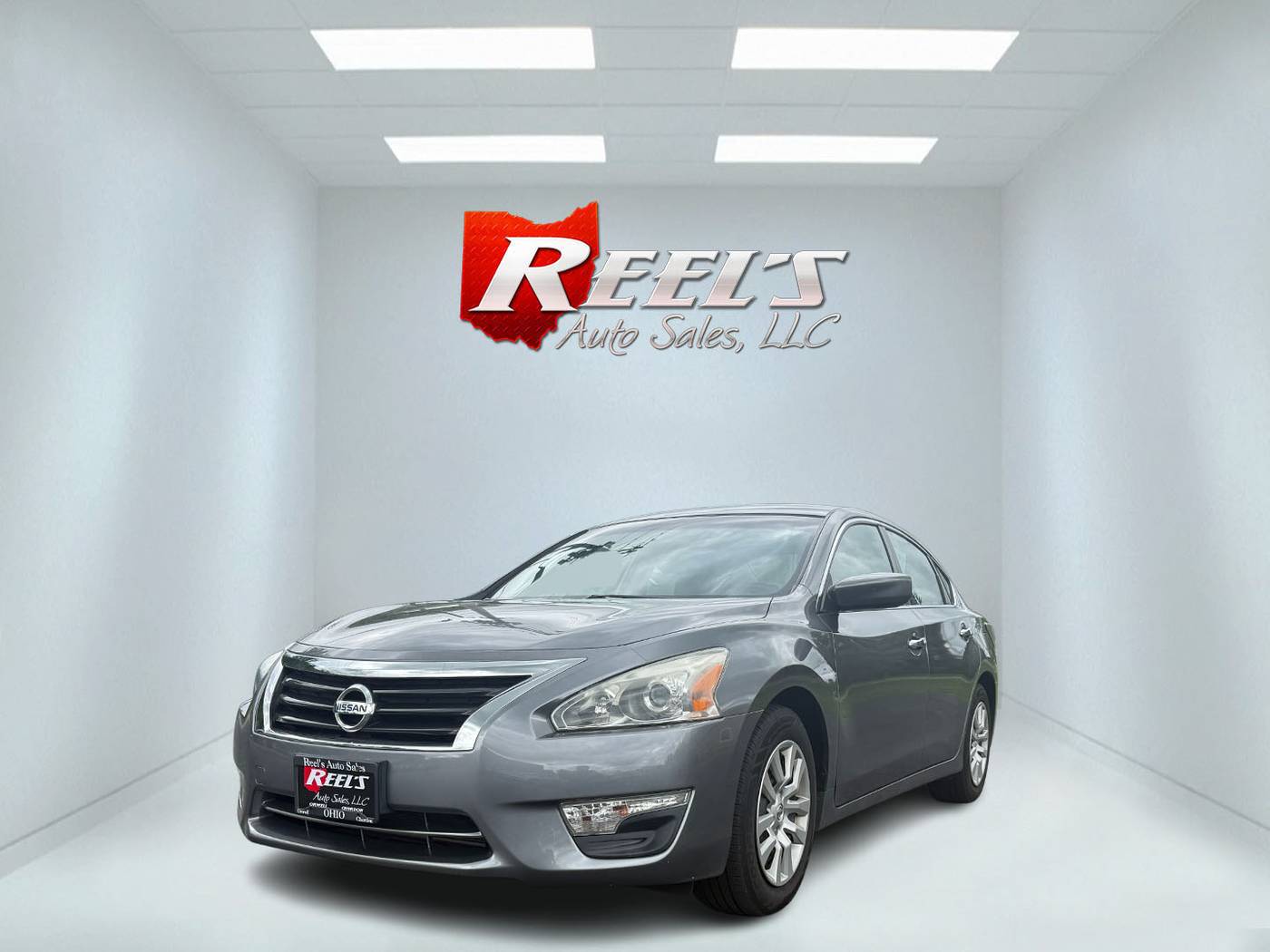 2015 Nissan Altima 2.5 S — Sedan — 54,086 mi — Orwell, OH