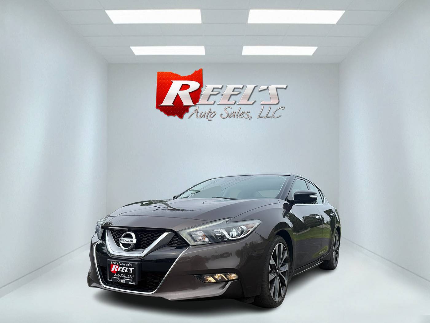 2016 Nissan Maxima SR — Sedan — 105,110 mi — Orwell, OH