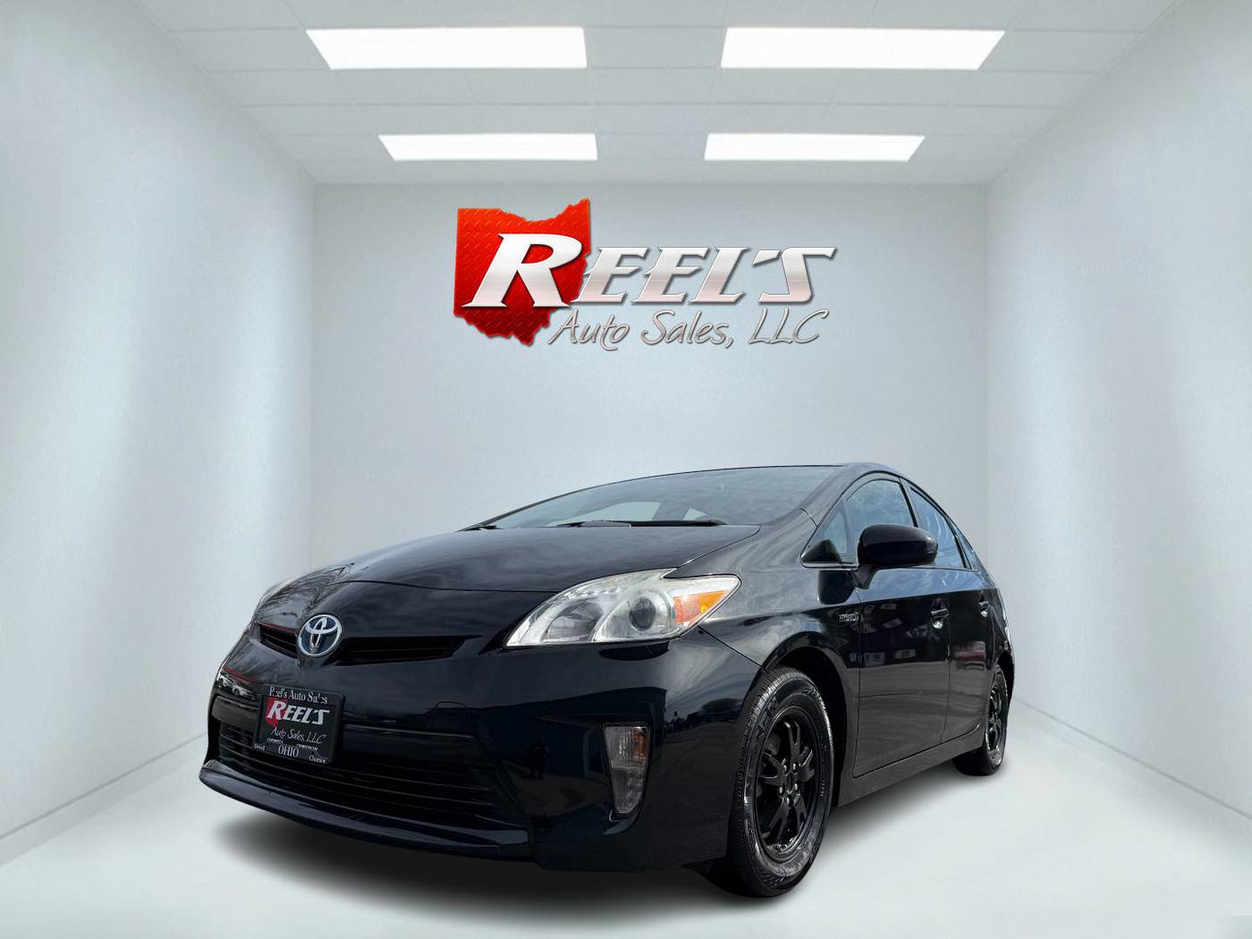 2015 Toyota Prius Four — Hatchback — 104,998 mi — Orwell, OH