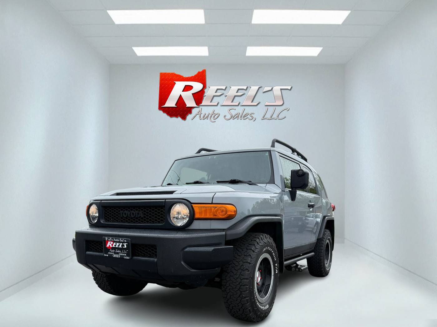 2013 Toyota FJ Cruiser Base — SUV — 113,467 mi — Orwell, OH