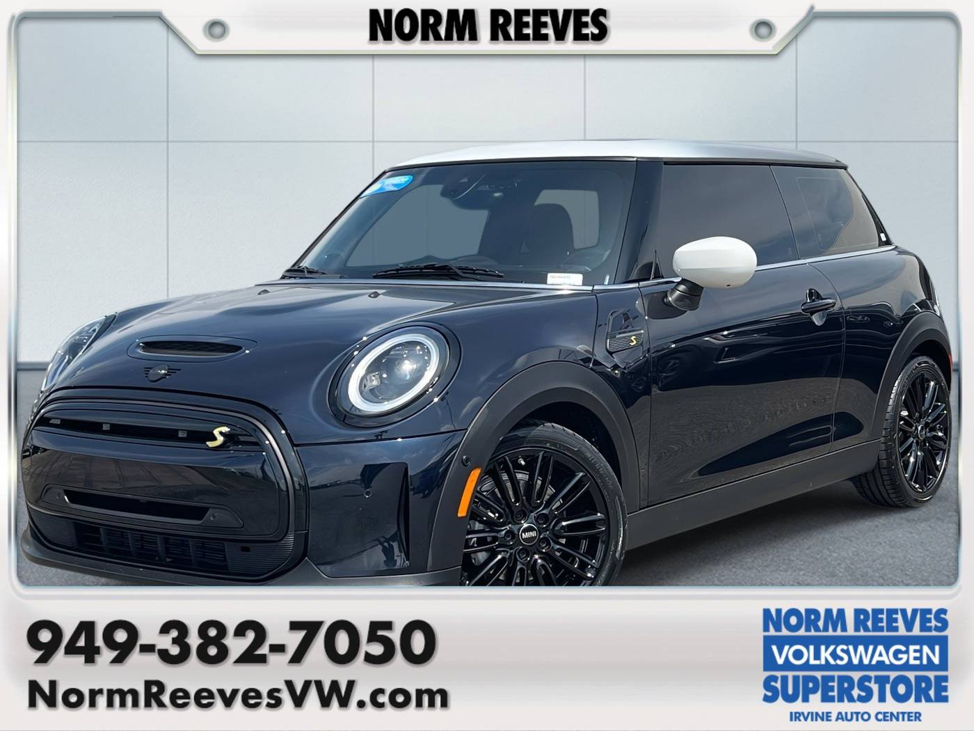 2023 MINI Electric Hardtop Cooper SE — Hatchback — 22,323 mi — Irvine, CA