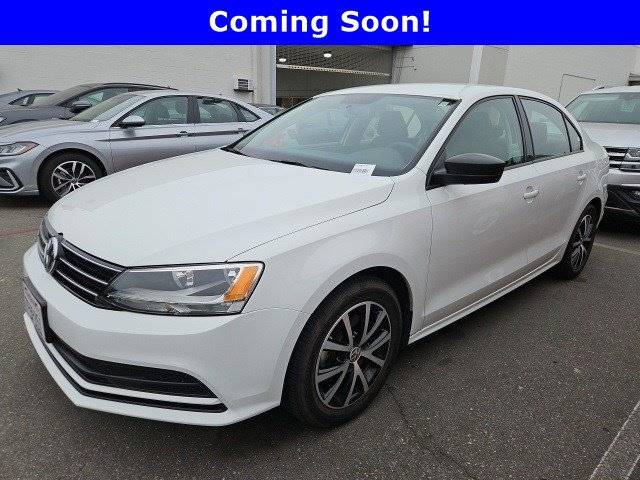 2016 Volkswagen Jetta 1.4T SE — Sedan — 47,626 mi — Irvine, CA