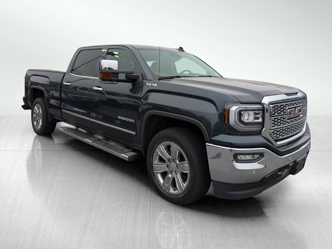 2017 GMC Sierra 1500 SLT — Pickup Truck — 76,200 mi — Frederick, MD