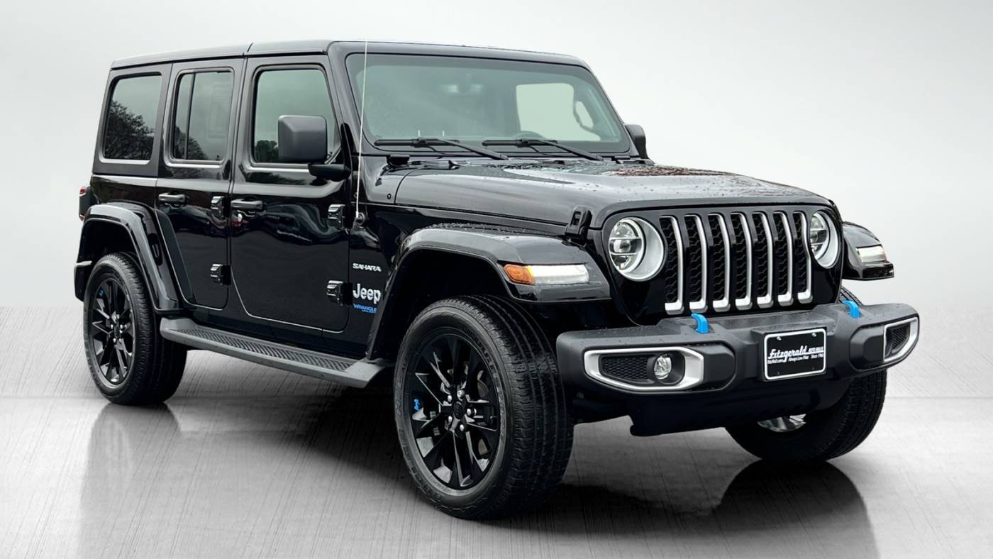 2022 Jeep Wrangler Sahara 4xe — SUV — 16,697 mi — Frederick, MD