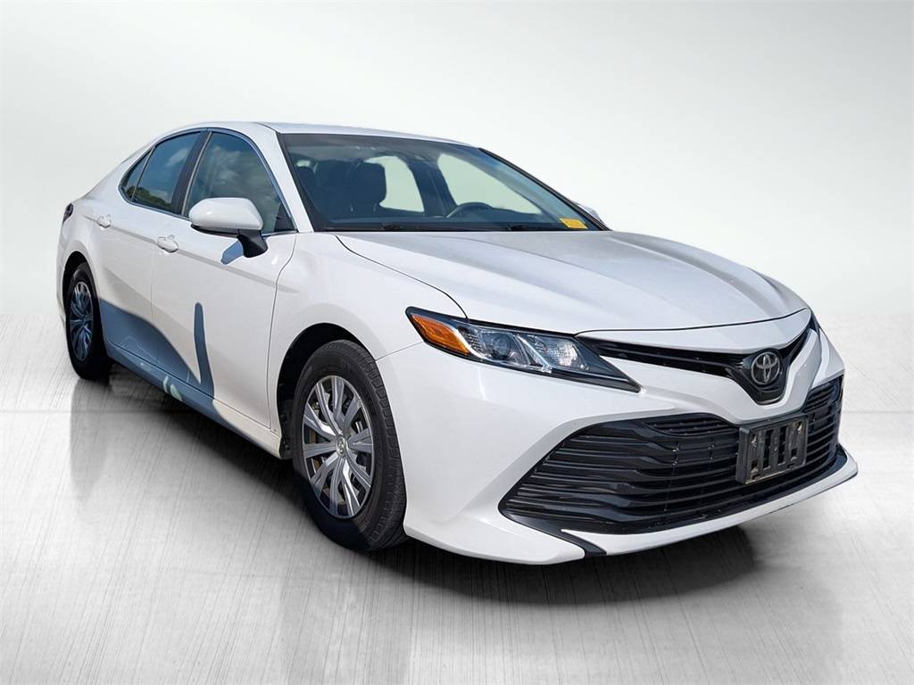 2018 Toyota Camry SE — Sedan — 101,834 mi — Frederick, MD