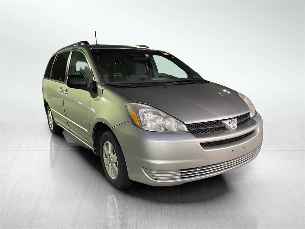 2005 Toyota Sienna LE — Minivan — 48,085 mi — Gaithersburg, MD
