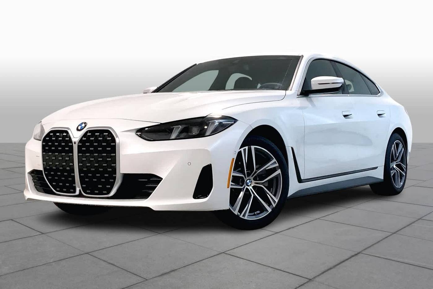 2025 BMW 4 Series 430i — Sedan — 422 mi — Merriam, KS