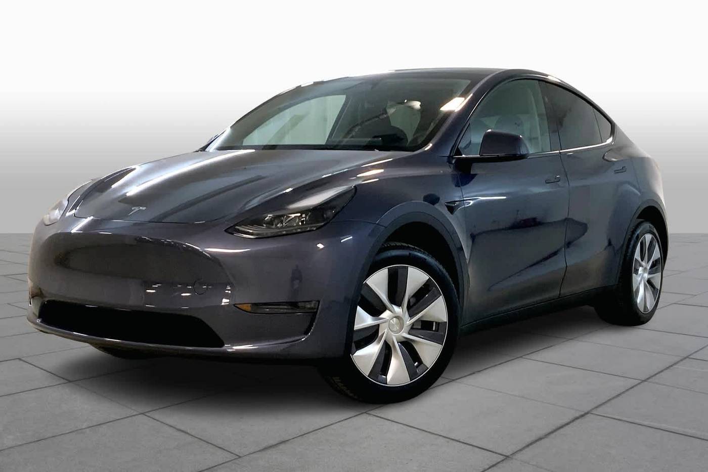 2023 Tesla Model Y Long Range — SUV — 9,796 mi — Merriam, KS
