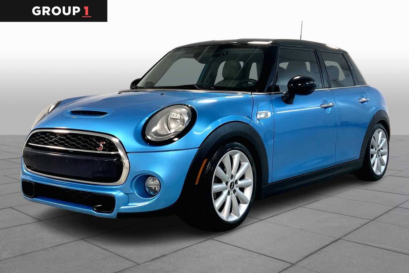 2018 MINI Hardtop Cooper S — Hatchback — 89,723 mi — Merriam, KS